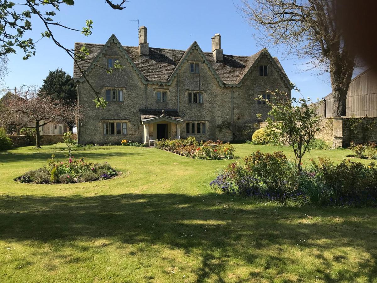 הוילה צ'יפנהאם The Manor Farm Alderton מראה חיצוני תמונה