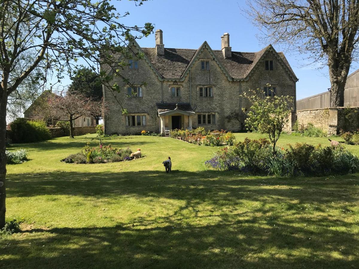 הוילה צ'יפנהאם The Manor Farm Alderton מראה חיצוני תמונה