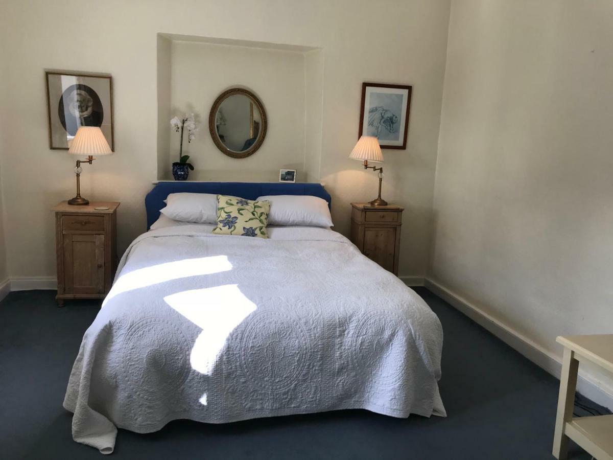 הוילה צ'יפנהאם The Manor Farm Alderton מראה חיצוני תמונה